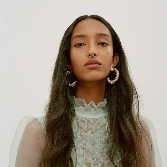 Crystal Gem Sparkle Hoops - Picture 4 of 5